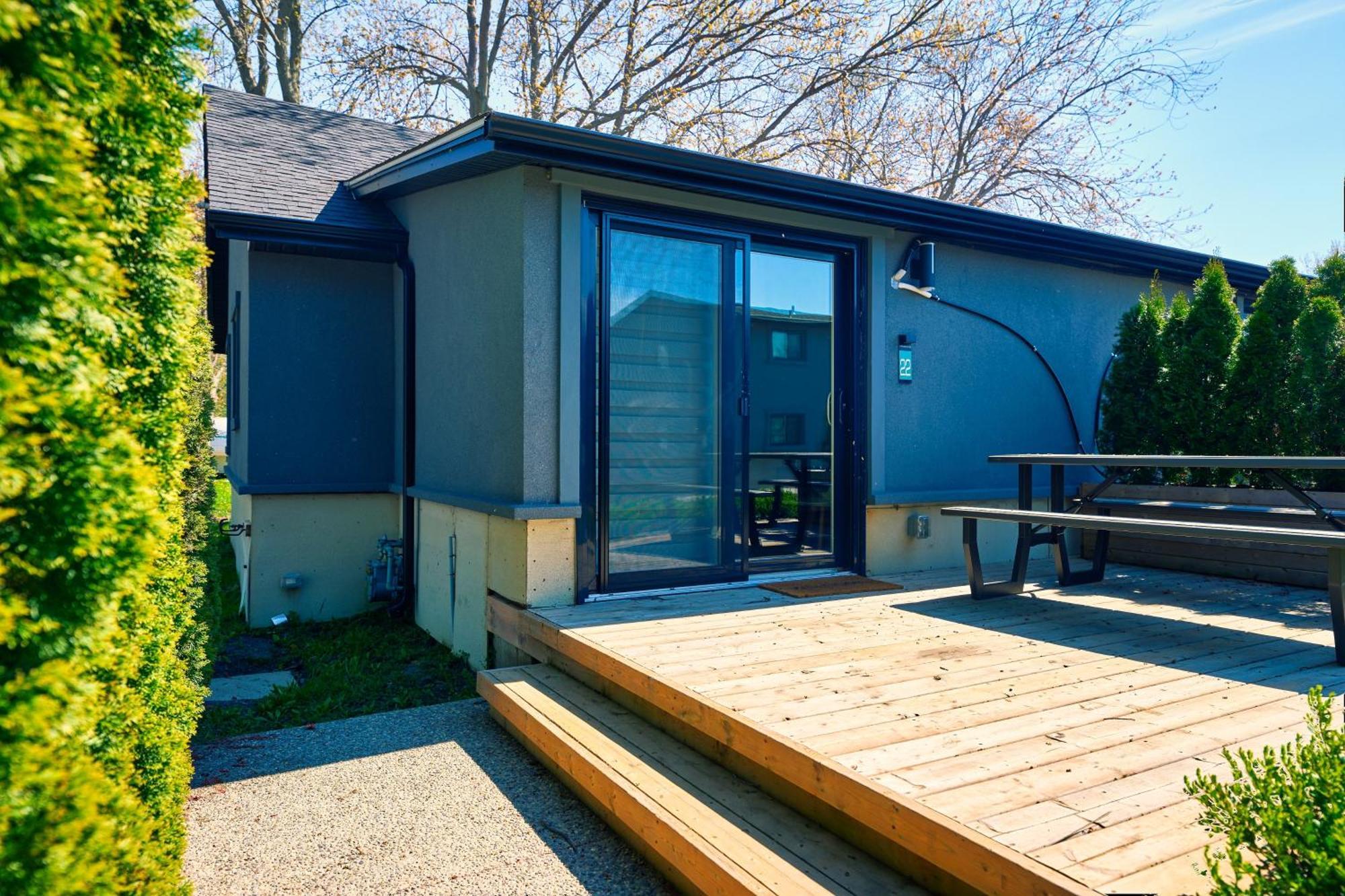 The Long Beach Resort - Beachfront Cottages & Townhouse Suites Wainfleet Exteriér fotografie